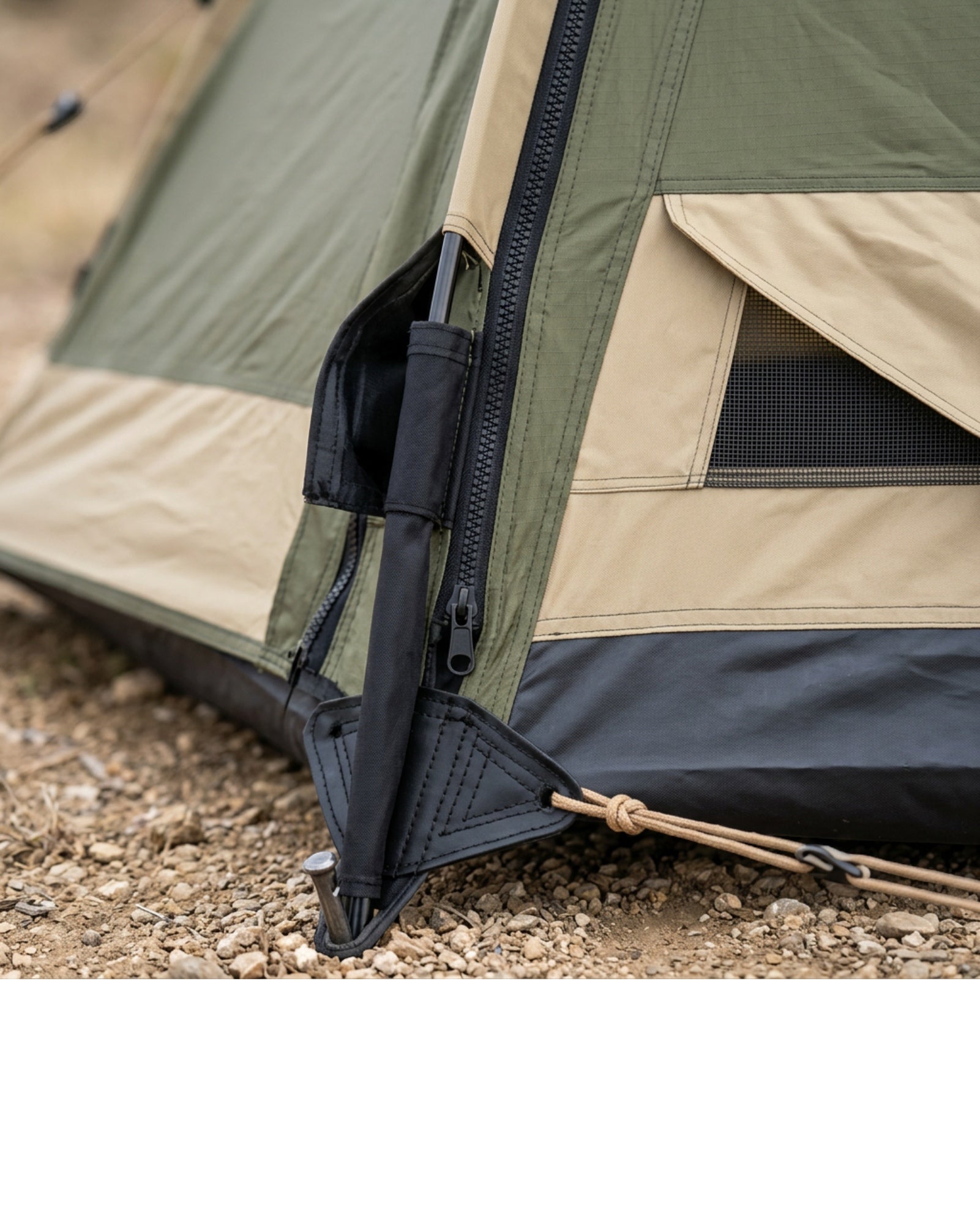 Xmkvd Four Person Vis a Vis Tent Olive Sand - Detail view