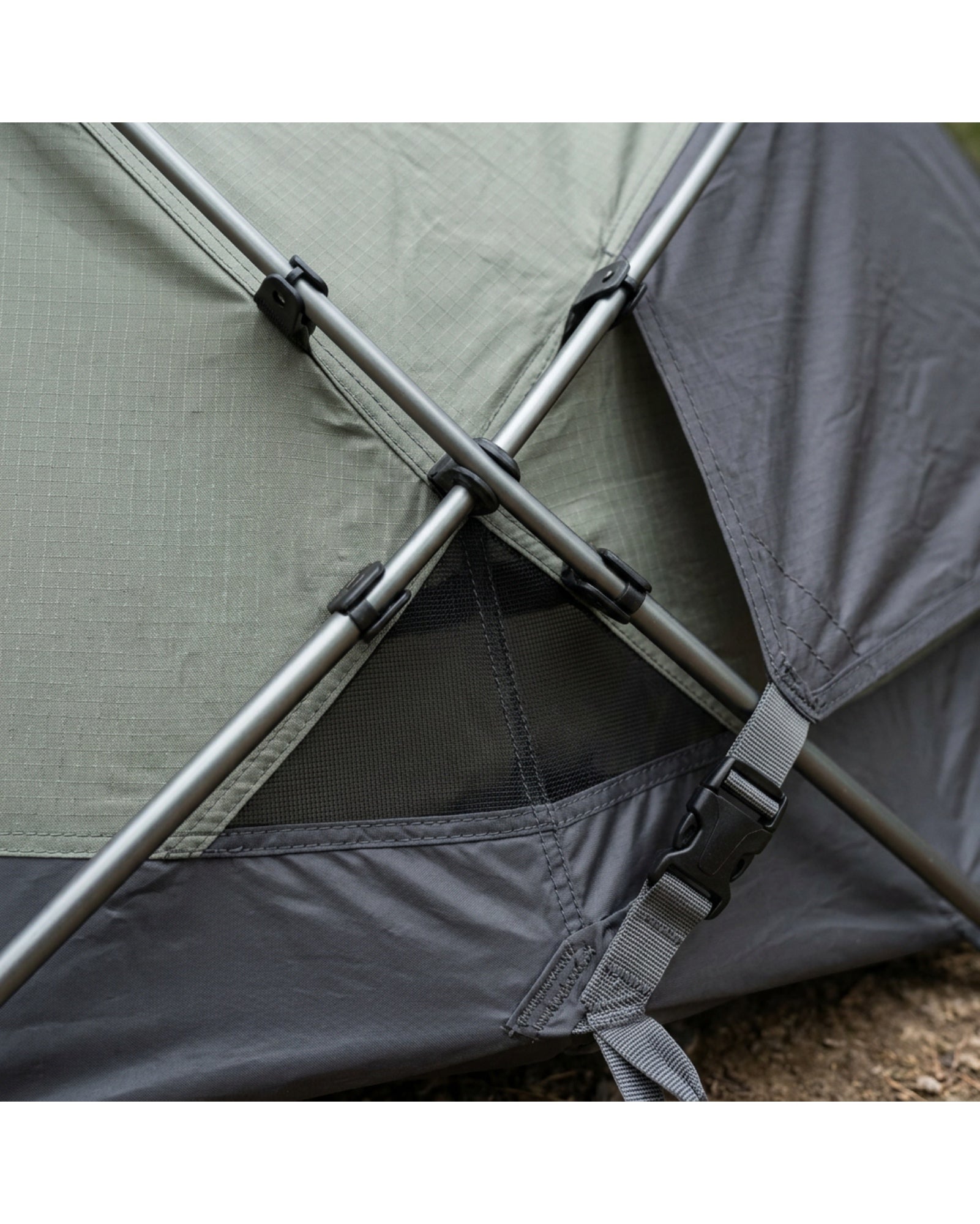 Xmkvd Three Person Geodesic Tent Moss Gray - Detail view